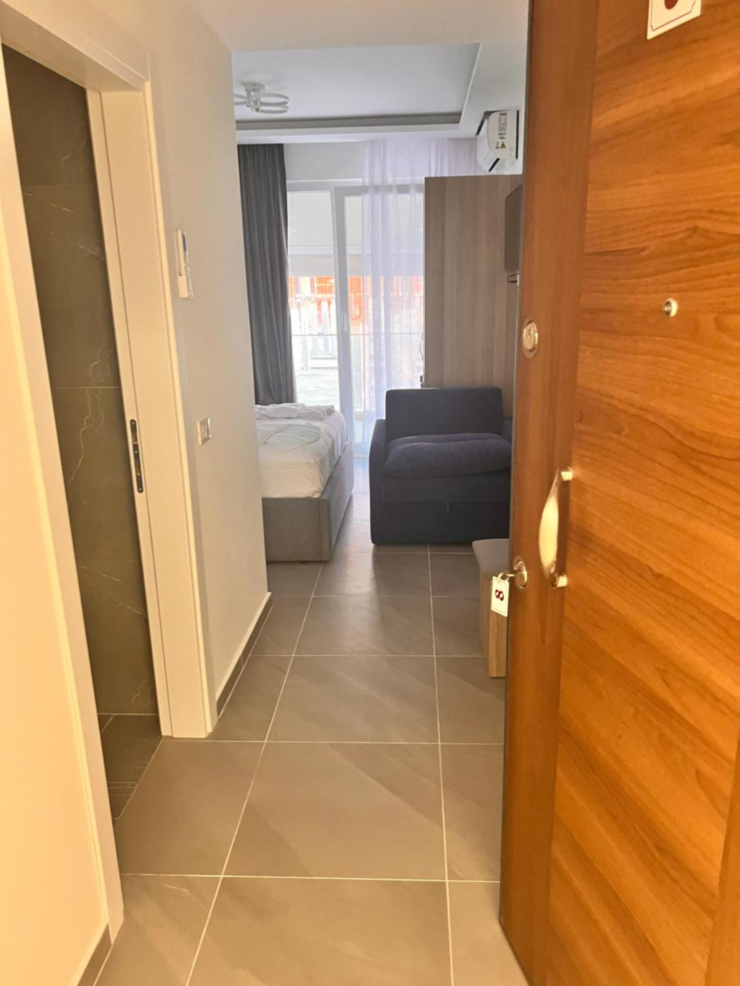 D&D Hotel Shëngjin Εξωτερικό φωτογραφία