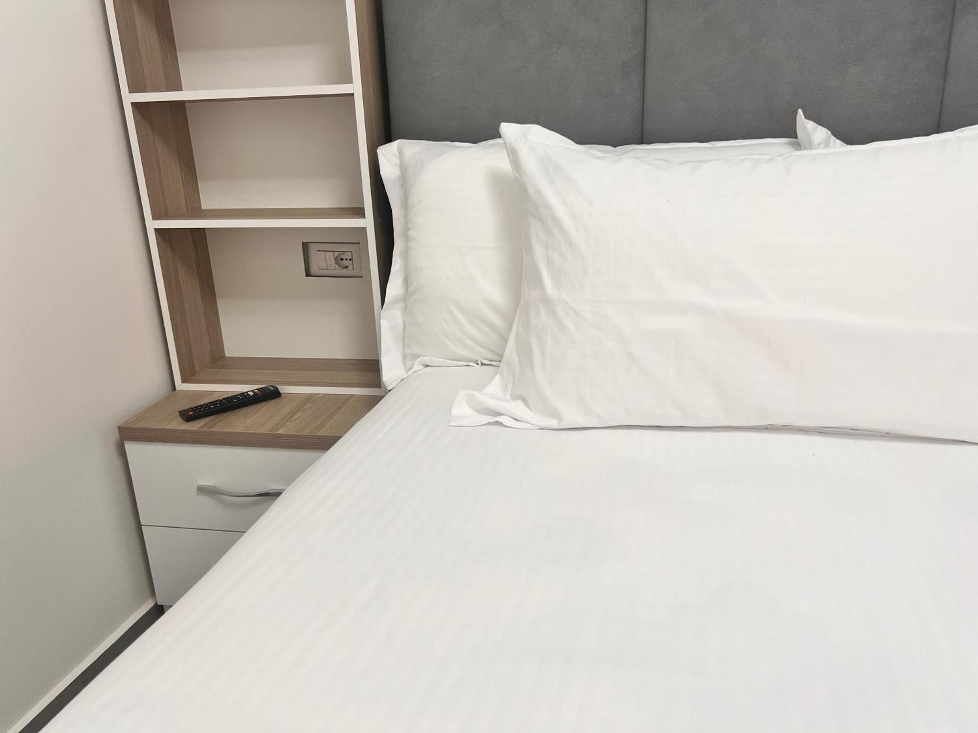 D&D Hotel Shëngjin Εξωτερικό φωτογραφία