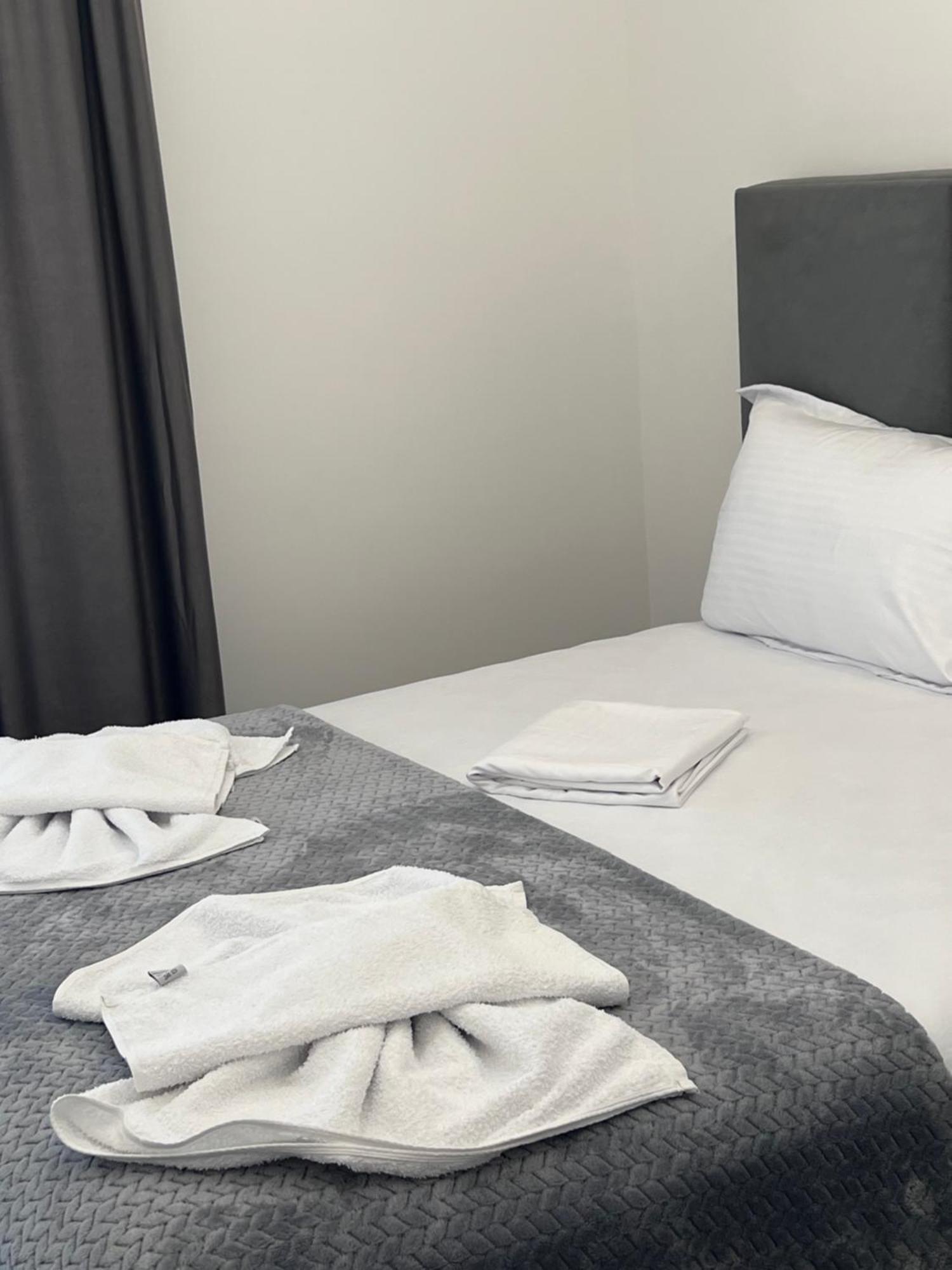 D&D Hotel Shëngjin Εξωτερικό φωτογραφία