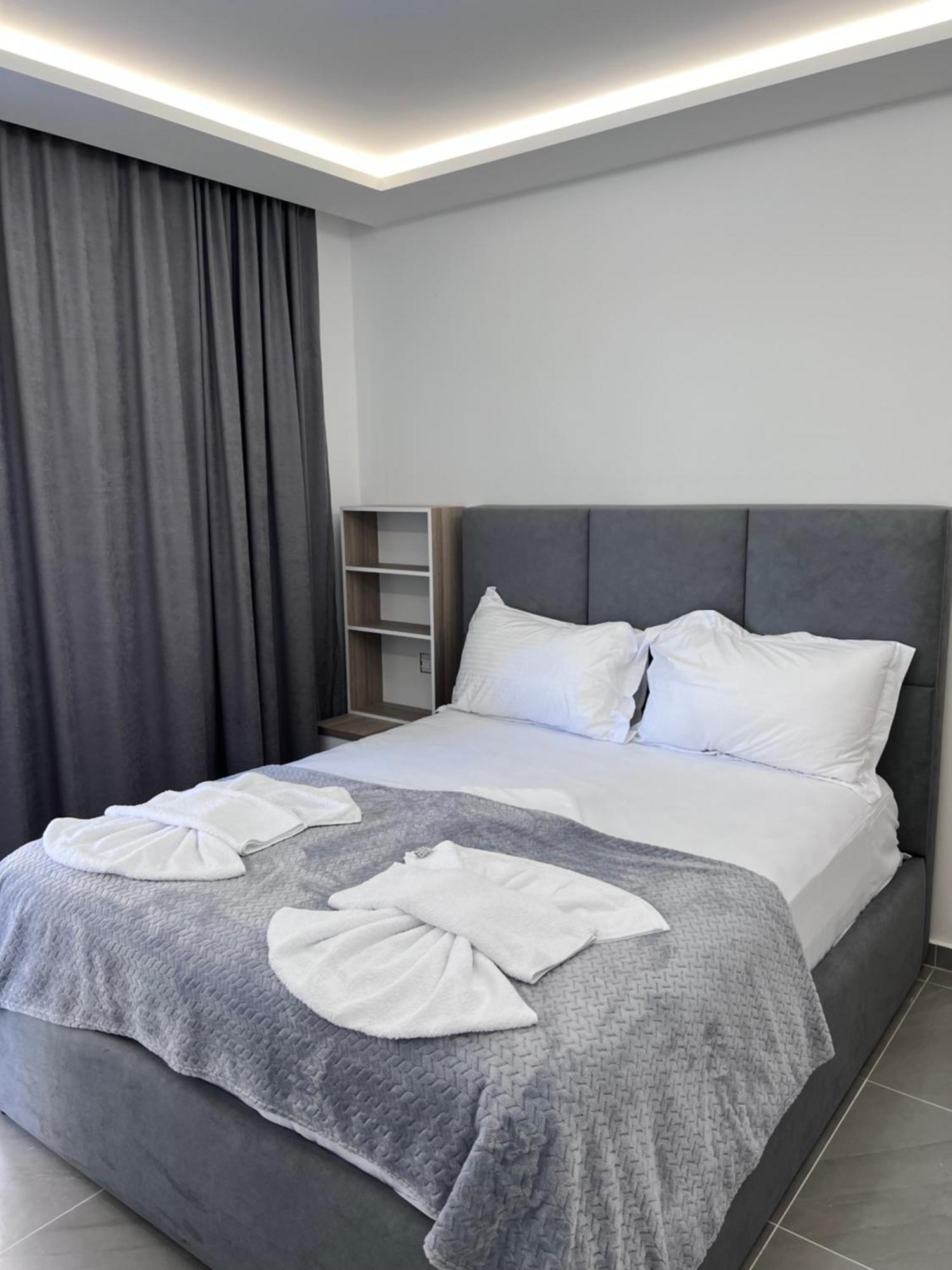D&D Hotel Shëngjin Εξωτερικό φωτογραφία