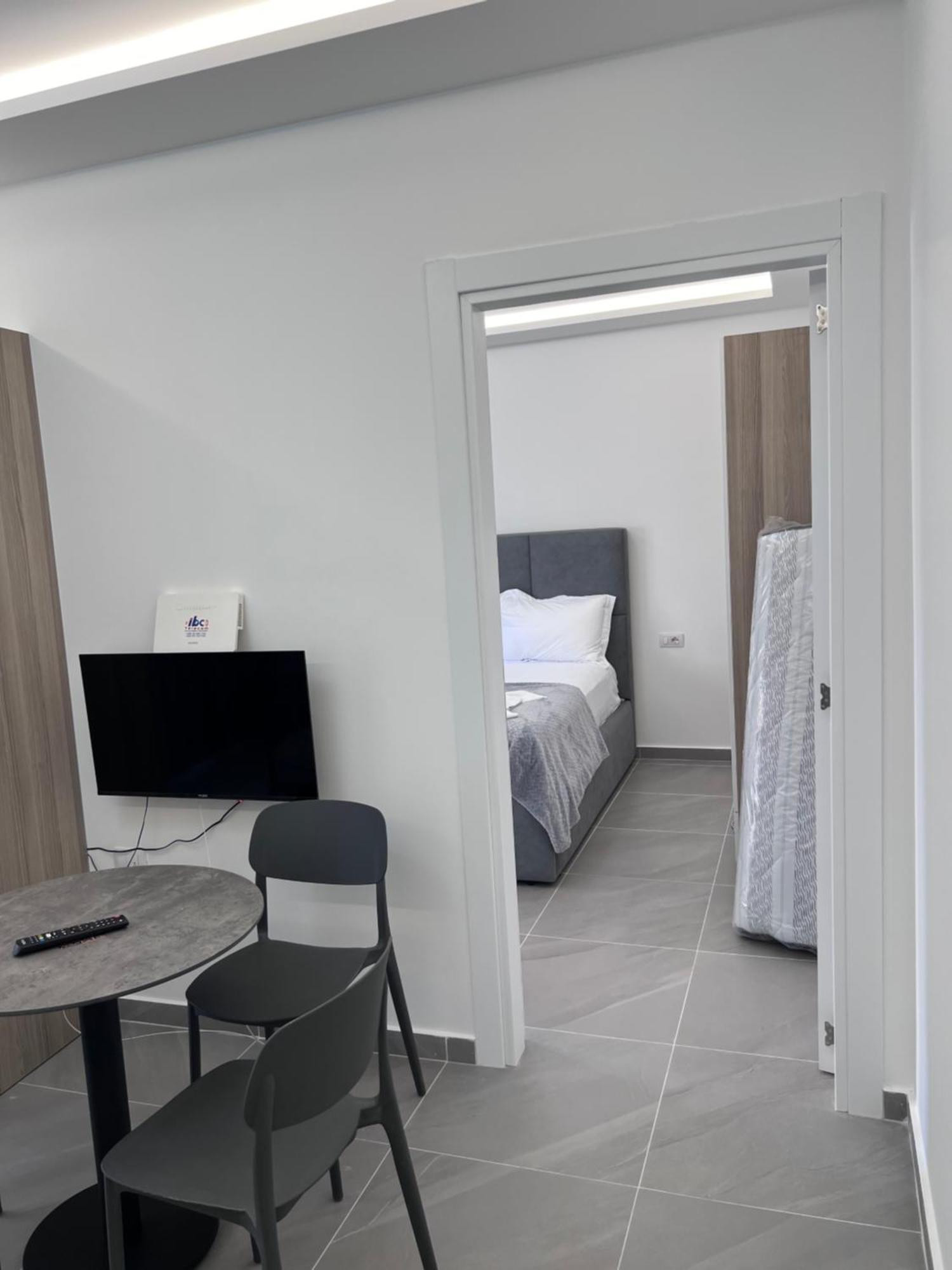 D&D Hotel Shëngjin Εξωτερικό φωτογραφία