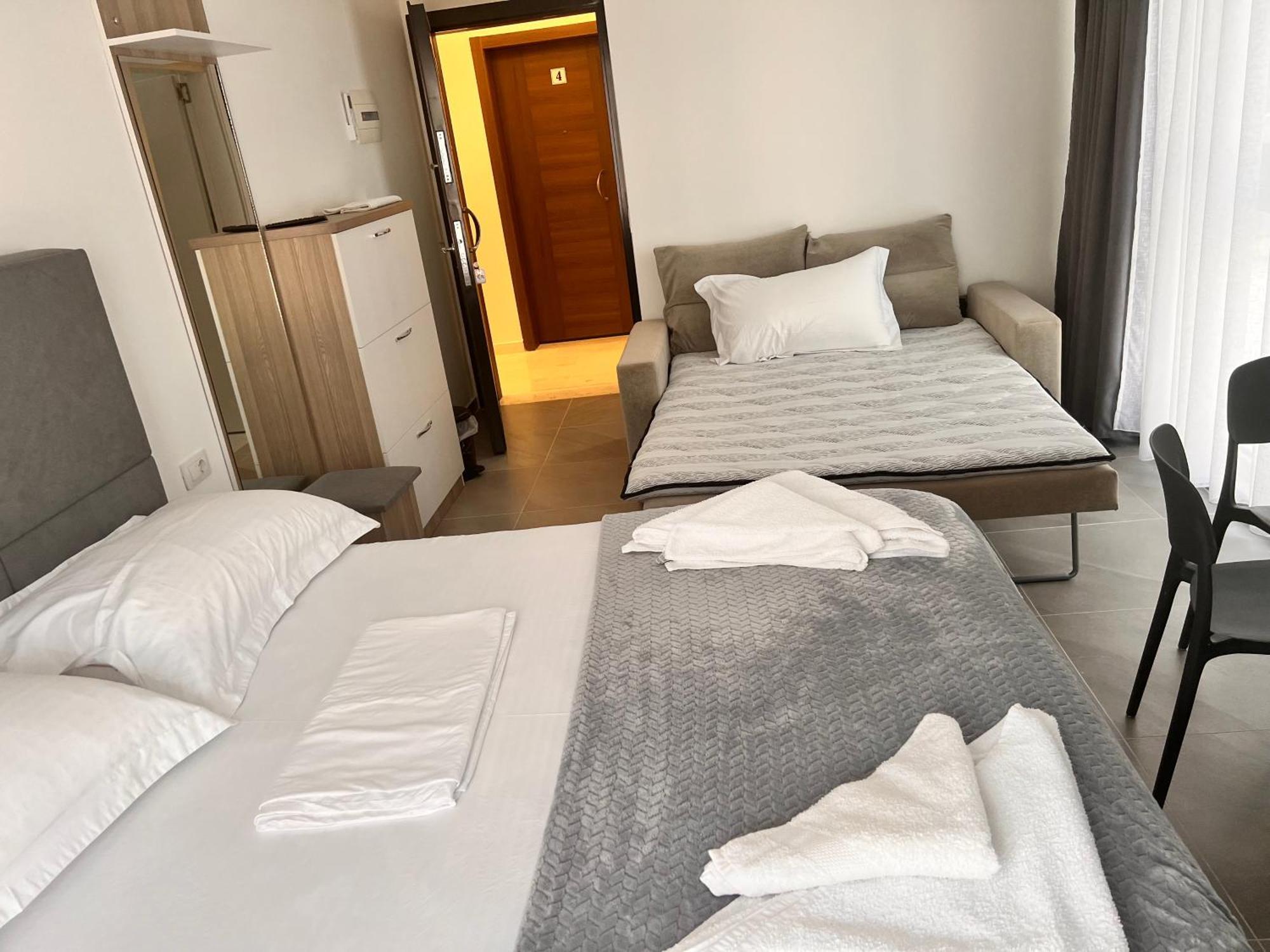 D&D Hotel Shëngjin Εξωτερικό φωτογραφία
